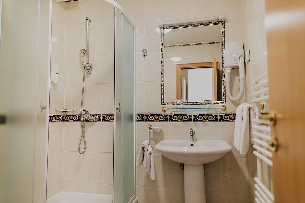 Hotel Silver Osijek Kamer foto